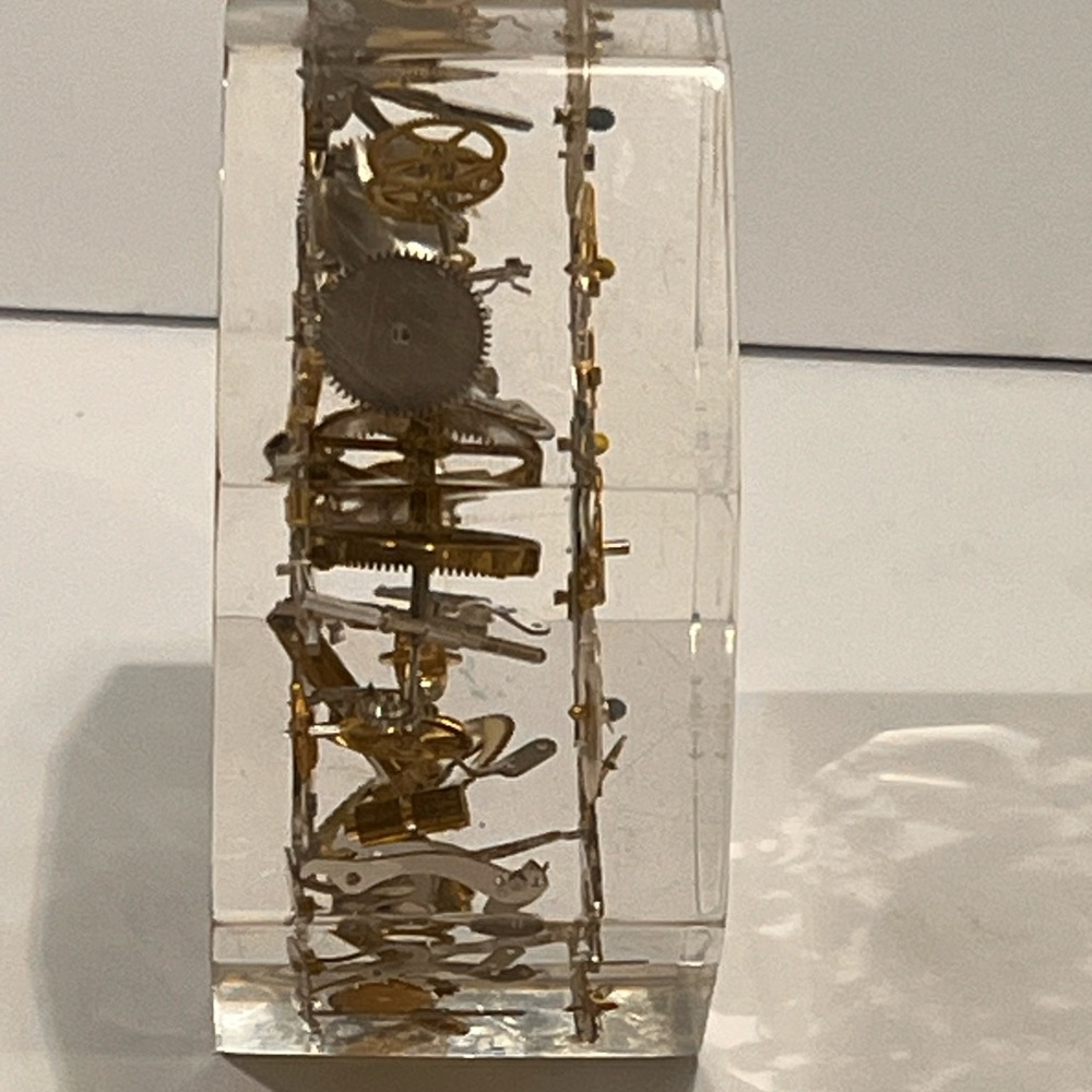 MCM Rare 1950s Lucite Exploding Watch Parts Sculpture Frozen Paperweight Octagon - Picture 5 of 15